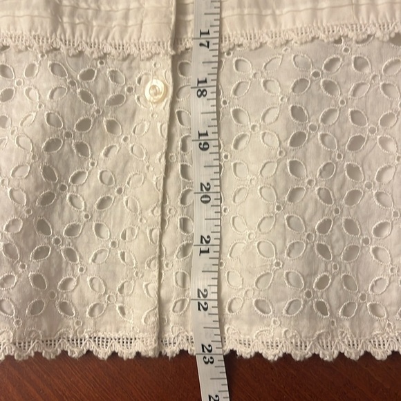 Nygard Women’s Blouse White Eyelet Mandarin Collar Size 12 - Picture 11 of 11